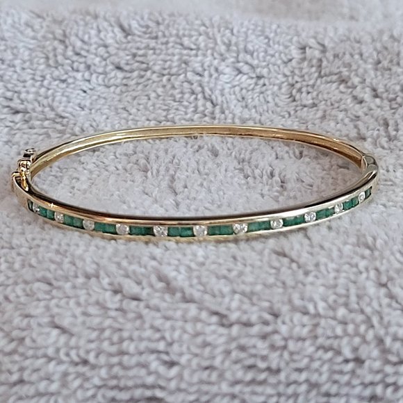 14K Gold Diamond and Emerald Bangle Bracelet - make an offer - Picture 6 of 15